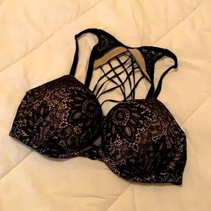 Victoria’s Secret Very Sexy Push-up bra